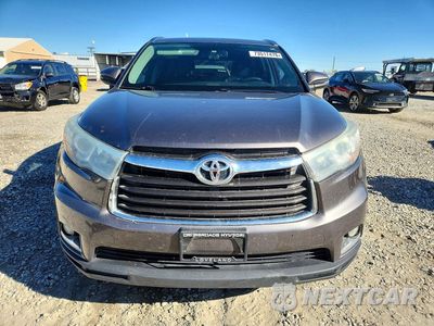 Piąte zdjęcie samochodu w środku: 2015 TOYOTA HIGHLANDER LIMITED VIN:5TDDKRFH8FS142454 - miniatura