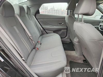 Zdjęcie 10 z 13 samochodu: 2023 HYUNDAI ELANTRA SEL VIN:KMHLM4AG7PU456032 - miniatura