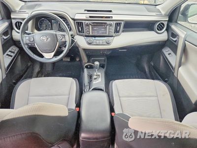 Zdjęcie 8 z 13 samochodu: 2016 TOYOTA RAV4 XLE VIN:2T3RFREV4GW458984 - miniatura