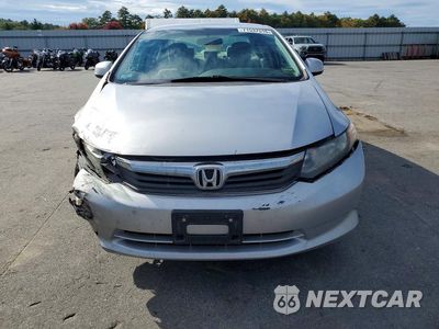 Piąte zdjęcie samochodu w środku: 2012 HONDA CIVIC LX VIN:19XFB2F54CE046350 - miniatura