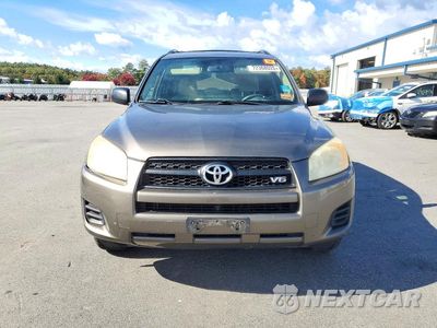 Piąte zdjęcie samochodu w środku: 2009 TOYOTA RAV4 BASE VIN:JTMBK33V79D005973 - miniatura