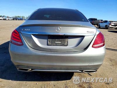 Zdjęcie 6 z 12 samochodu: 2016 MERCEDES-BENZ C 300 4MATIC VIN:55SWF4KB9GU134126 - miniatura