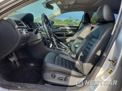 Zdjęcie 7 z 12 samochodu: 2017 VOLKSWAGEN PASSAT SEL PREMIUM VIN:1VWCT7A32HC047446 - miniatura