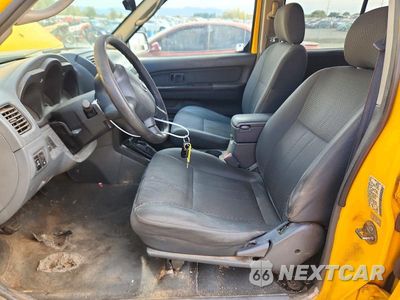 Zdjęcie 7 z 13 samochodu: 2002 NISSAN XTERRA XE-V6 VIN:5N1ED28Y12C544763 - miniatura
