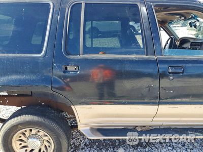 Zdjęcie 11 z 13 samochodu: 1999 MERCURY MOUNTAINEER VIN:4M2ZU52P7XUJ39851 - miniatura