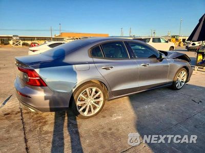 Trzecie zdjęcie samochodu z tyłu: 2020 VOLVO S60 T5 MOMENTUM VIN:7JR102FK4LG064452 - miniatura