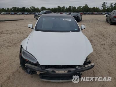 Piąte zdjęcie samochodu w środku: 2021 TESLA MODEL S VIN:5YJSA1E69MF451864 - miniatura