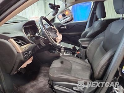 Zdjęcie 7 z 13 samochodu: 2017 JEEP CHEROKEE LATITUDE VIN:1C4PJMCB4HW512918 - miniatura