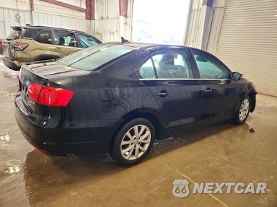 Trzecie zdjęcie samochodu z tyłu: 2013 VOLKSWAGEN JETTA SE VIN:3VWDX7AJ2DM245752 - miniatura