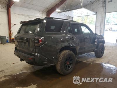 Trzecie zdjęcie samochodu z tyłu: 2025 TOYOTA 4RUNNER TRD PRO HV VIN:JTEVB5BR7S5014276 - miniatura
