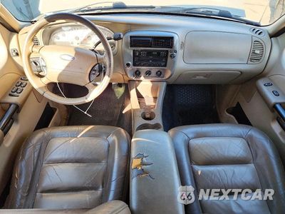 Zdjęcie 8 z 12 samochodu: 2004 FORD EXPLORER SPORT TRAC VIN:1FMZU67K24UA09640 - miniatura