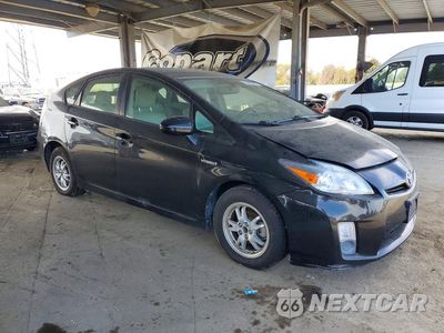 Czwarte zdjęcie samochodu z boku: 2010 TOYOTA PRIUS IV VIN:JTDKN3DU3A0124709 - miniatura