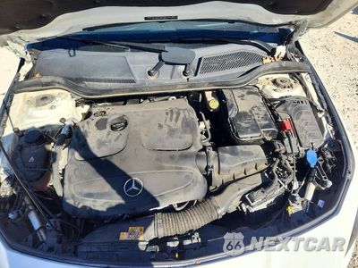 Zdjęcie 11 z 12 samochodu: 2018 MERCEDES-BENZ CLA 250 VIN:WDDSJ4EB9JN592273 - miniatura