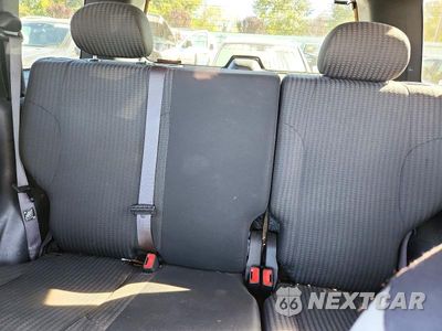 Zdjęcie 10 z 13 samochodu: 2003 JEEP LIBERTY SPORT VIN:1J4GL48K03W607336 - miniatura