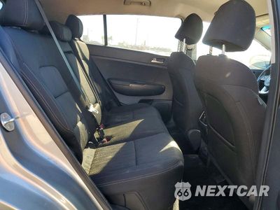 Zdjęcie 11 z 14 samochodu: 2021 KIA SPORTAGE LX VIN:KNDPM3AC4M7911300 - miniatura