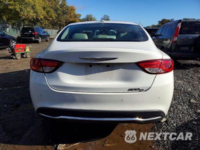 Zdjęcie 6 z 12 samochodu: 2015 CHRYSLER 200 C VIN:1C3CCCCB5FN665382 - miniatura