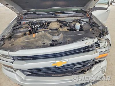 Zdjęcie 11 z 12 samochodu: 2018 CHEVROLET SILVERADO K1500 LT VIN:3GCUKREC5JG499734 - miniatura