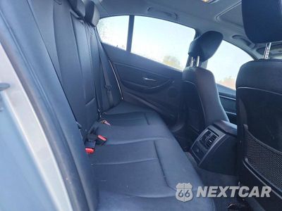 Zdjęcie 10 z 12 samochodu: 2018 BMW 320 XI VIN:WBA8E5G59JNU47415 - miniatura
