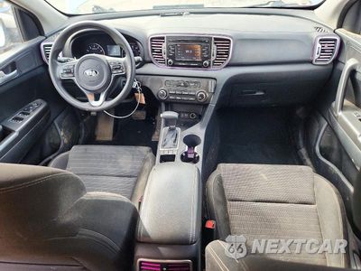 Zdjęcie 8 z 13 samochodu: 2018 KIA SPORTAGE LX VIN:KNDPMCAC9J7488936 - miniatura