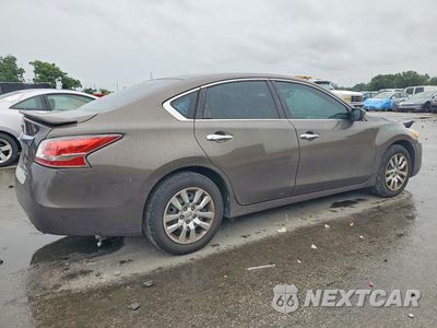 Trzecie zdjęcie samochodu z tyłu: 2014 NISSAN ALTIMA 2.5 S VIN:1N4AL3AP0EN381616 - miniatura