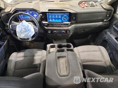 Zdjęcie 8 z 12 samochodu: 2023 CHEVROLET SILVERADO K1500 LT VIN:1GCRDDED3PZ123957 - miniatura
