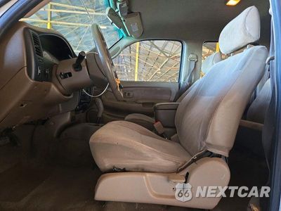 Zdjęcie 7 z 12 samochodu: 2003 TOYOTA TACOMA PRERUNNER V6 VIN:5TEGN92N93Z292202 - miniatura