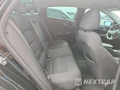 Zdjęcie 10 z 12 samochodu: 2022 CHEVROLET MALIBU LT VIN:1G1ZD5ST6NF127672 - miniatura