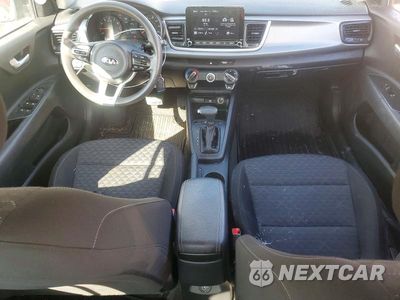 Zdjęcie 8 z 12 samochodu: 2021 KIA RIO S VIN:3KPA24AD1ME380468 - miniatura