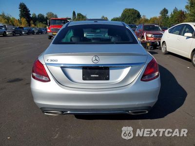 Zdjęcie 6 z 12 samochodu: 2018 MERCEDES-BENZ C 300 VIN:55SWF4JB8JU241998 - miniatura