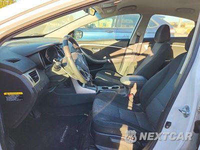 Zdjęcie 7 z 13 samochodu: 2016 HYUNDAI ELANTRA GT BASE VIN:KMHD35LHXGU306130 - miniatura