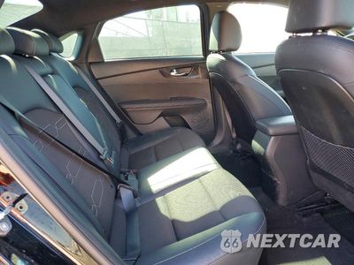 Zdjęcie 10 z 13 samochodu: 2023 KIA FORTE GT LINE VIN:3KPF54AD3PE619777 - miniatura