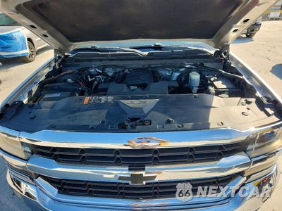 Zdjęcie 11 z 12 samochodu: 2018 CHEVROLET SILVERADO 1500 CUSTO VIN:3GCPCREC9JG350446 - miniatura