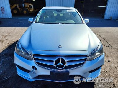 Piąte zdjęcie samochodu w środku: 2014 MERCEDES-BENZ E 350 4MATIC VIN:WDDHF8JB2EA809832 - miniatura