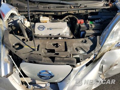 Zdjęcie 11 z 12 samochodu: 2011 NISSAN LEAF SV VIN:JN1AZ0CP7BT009690 - miniatura