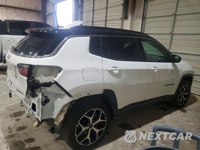 Trzecie zdjęcie samochodu z tyłu: 2025 JEEP COMPASS LIMITED VIN:3C4NJDCN1ST529612 - miniatura