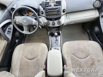 Zdjęcie 8 z 13 samochodu: 2012 TOYOTA RAV4 VIN:JTMBK4DV7C5110082 - miniatura