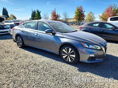 Czwarte zdjęcie samochodu z boku: 2021 NISSAN ALTIMA SV VIN:1N4BL4DV2MN317015 - miniatura