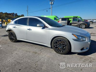 Czwarte zdjęcie samochodu z boku: 2013 NISSAN MAXIMA 3.5 S VIN:1N4AA5AP6DC821964 - miniatura