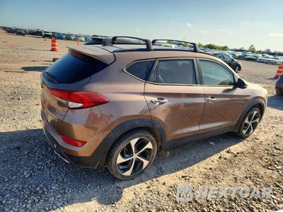 Trzecie zdjęcie samochodu z tyłu: 2016 HYUNDAI TUCSON LIMITED VIN:KM8J33A21GU149979 - miniatura