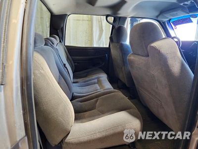 Zdjęcie 10 z 11 samochodu: 2005 CHEVROLET SILVERADO K1500 VIN:2GCEK13T051281420 - miniatura