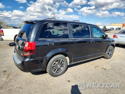 Trzecie zdjęcie samochodu z tyłu: 2018 DODGE GRAND CARAVAN GT VIN:2C4RDGEG9JR335940 - miniatura