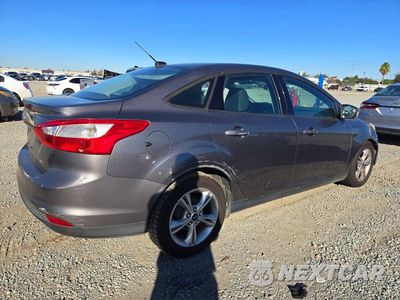 Trzecie zdjęcie samochodu z tyłu: 2013 FORD FOCUS SE VIN:1FADP3F29DL374141 - miniatura