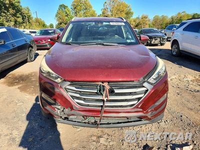 Piąte zdjęcie samochodu w środku: 2017 HYUNDAI TUCSON SE VIN:KM8J3CA41HU317641 - miniatura