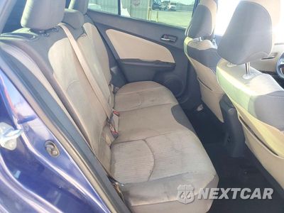 Zdjęcie 10 z 12 samochodu: 2016 TOYOTA PRIUS TWO VIN:JTDKBRFU8G3527424 - miniatura