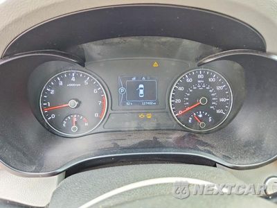 Zdjęcie 9 z 12 samochodu: 2018 KIA OPTIMA EX VIN:5XXGU4L33JG198072 - miniatura