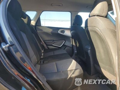 Zdjęcie 10 z 12 samochodu: 2023 KIA SOUL LX VIN:KNDJ23AUXP7859180 - miniatura