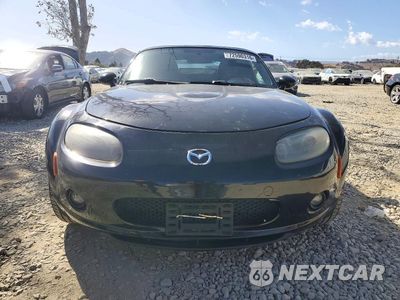 Piąte zdjęcie samochodu w środku: 2006 MAZDA MX-5 MIATA VIN:JM1NC25F460111407 - miniatura