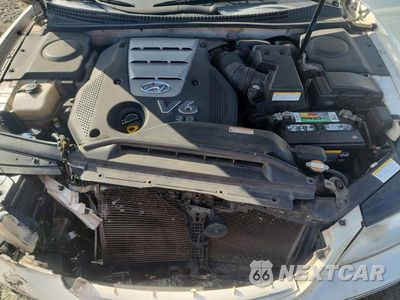 Zdjęcie 11 z 12 samochodu: 2007 HYUNDAI AZERA SE VIN:KMHFC46F37A163598 - miniatura