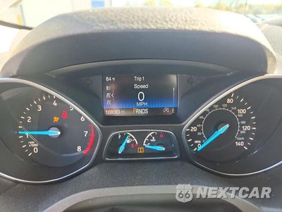 Zdjęcie 9 z 13 samochodu: 2017 FORD ESCAPE SE VIN:1FMCU9GDXHUE42217 - miniatura