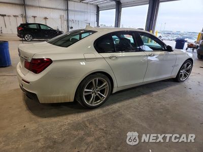 Trzecie zdjęcie samochodu z tyłu: 2013 BMW 750 XI VIN:WBAYB6C55DD223721 - miniatura